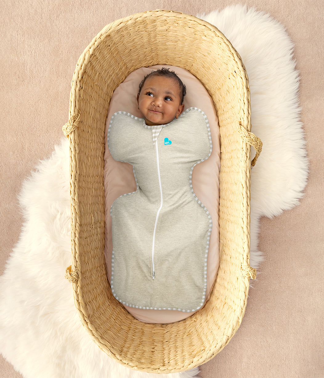 love to dream schlafsack Swaddle Up™ Pucksack 1.0 TOG Baumwolle Sand – Love to Dream EU