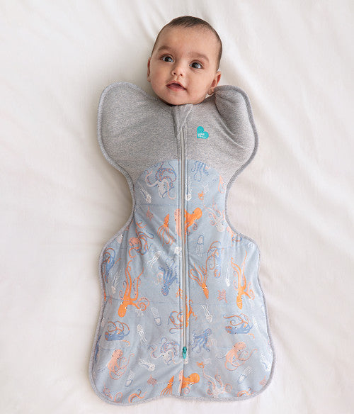 Swaddle Up™ Pucksack Warmer Kraken in Chambray Blau