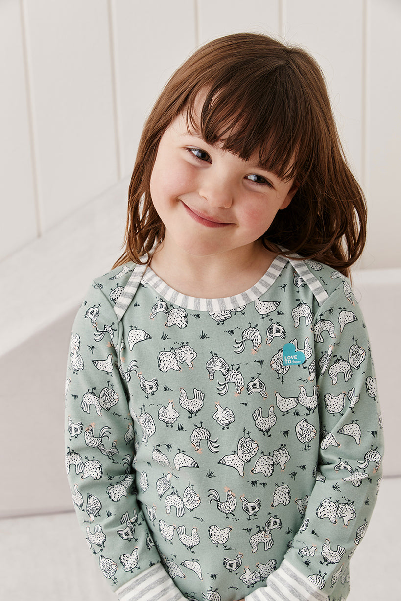 Love To Dream™ Kinder Langarm Pyjama-Set Hühnerstall Oliv